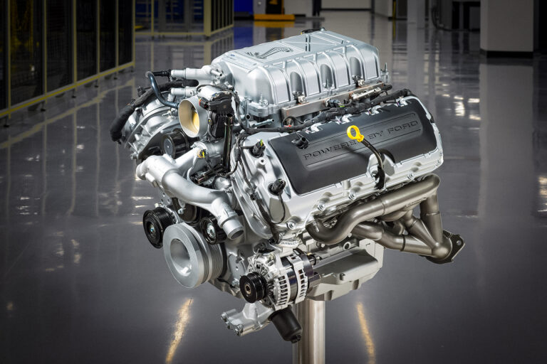 Продажи автомобилей на бензине и дизеле не вернутся к допандемийным показателям