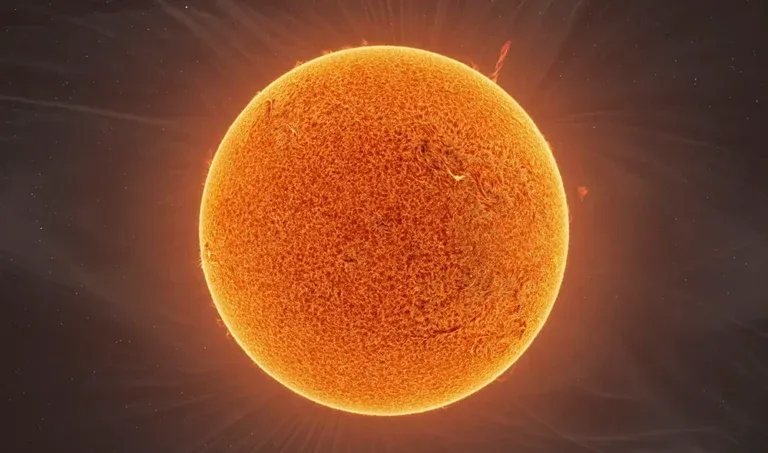 Астрофотографи показали приголомшливий знімок торнадо на Сонці заввишки 120 тис. кілометрів