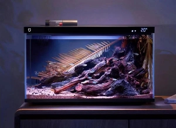 Розумний акваріум Xiaomi Mijia: Коли дитина дуже хоче рибок, а ти не хочеш за ними доглядати