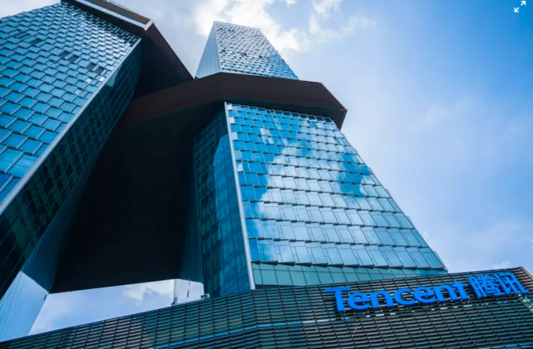 Tencent планує запустити чат-бота для WeChat, схожого на ChatGPT