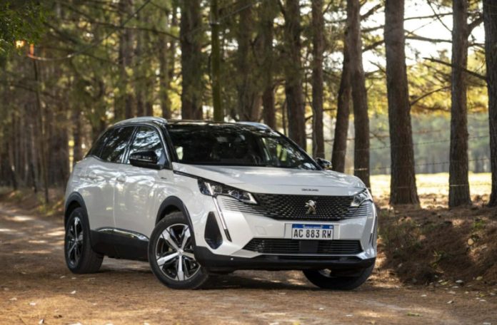 Європейці назвали головні недоліки нового Peugeot 3008