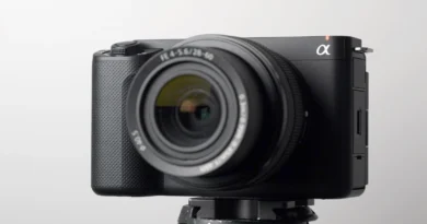 Sony випустили компактну фотокамеру ZV-E1 з функціями штучного інтелекту
