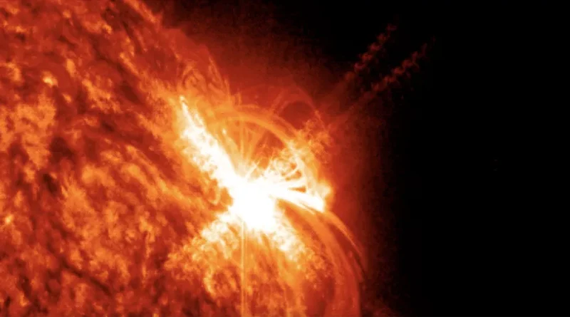 Надпотужний сонячний спалах спричинив проблеми з радіозв’язком на Землі