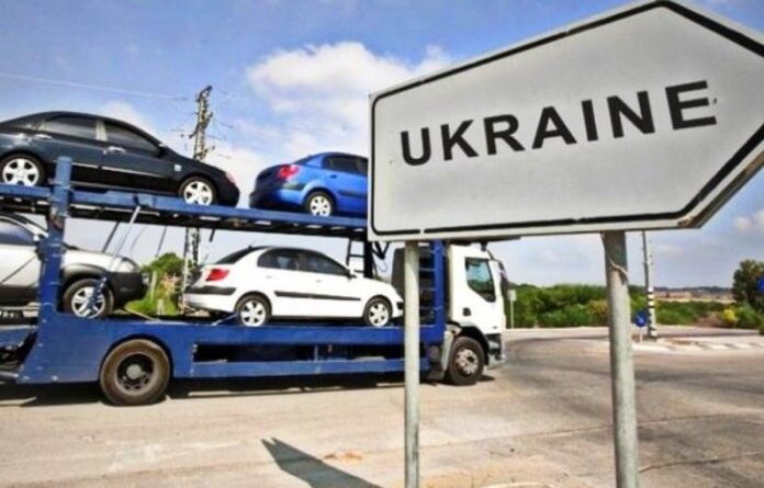Депутати хочуть спростити ввезення автомобілів в Україну
