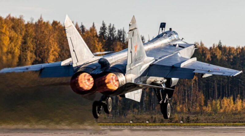 Рф забирає МиГ-31К з «Кинджалами» з білорусі