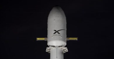 SpaceX із третьої спроби запустила 46 супутників Starlink, незважаючи на невідповідні погодні умови