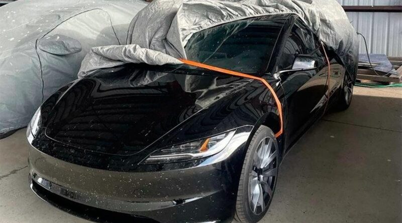 Оновлену Tesla Model 3 помітили у Китаї (Фото)