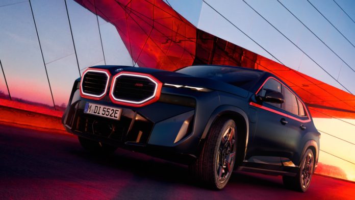 BMW представила найпотужніший серійний позашляховик за всю історію