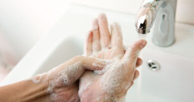 Важливість миття рук: захист від інфекцій та збереження здоров'я