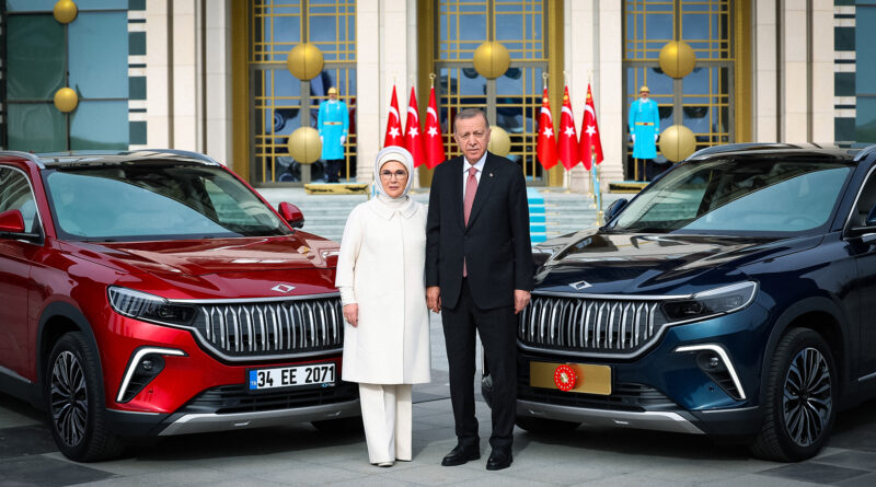 Первый электрокроссовер марки TOGG приобрел президент Турции