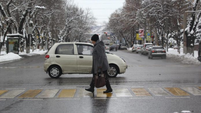 Для пішоходів в Україні можуть ввести ще один штраф: за що пропонують карати громадян
