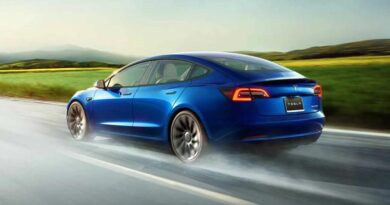 Tesla представила електромобіль Model 3 у комплектації Long Range Rear-Wheel Drive із запасом ходу 635 км за ціною £46 990