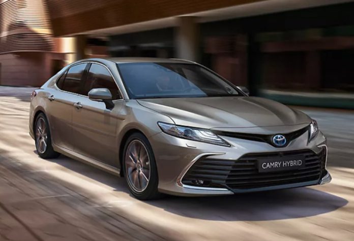 Toyota ставить рекорди з виробництва та продажу автомобілів