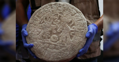 Майя грали у бейсбол: Археологи виявили 1000-річну кам'яну табличку в Мексиці