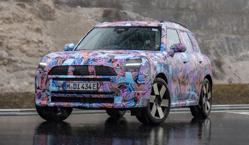 З’явилися подробиці про оновлений кросовер Mini Countryman (Фото)