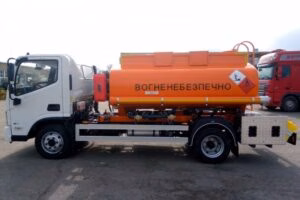 Український виробник представив сучасний бензовоз (Фото)
