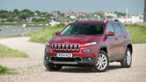 Концерн Stellantis відкликає понад 200 тисяч позашляховиків Jeep Cherokee