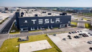 Компанія Tesla пішла на несподіваний крок