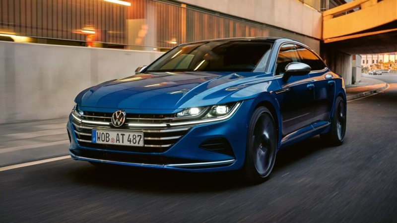 Поліція замовила 5 повнопривідних Volkswagen Arteon R-Line вартістю понад 2 млн грн кожен