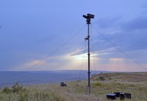 Український FPV-дрон Phoenix 03 Heavy знищив російську станцію спостереження «Муром-П»