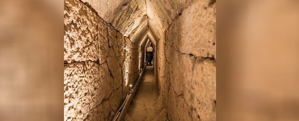 Археологи в пошуках гробниці Клеопатри виявили тунель "геометричного дива"
