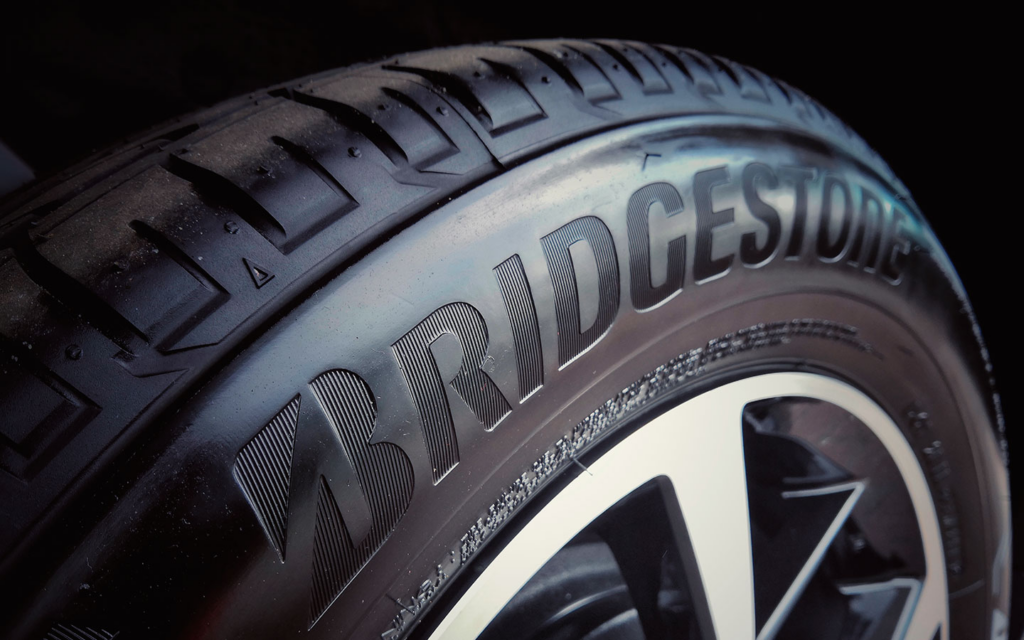 Bridgestone показала зносостійкі шини для електрокарів