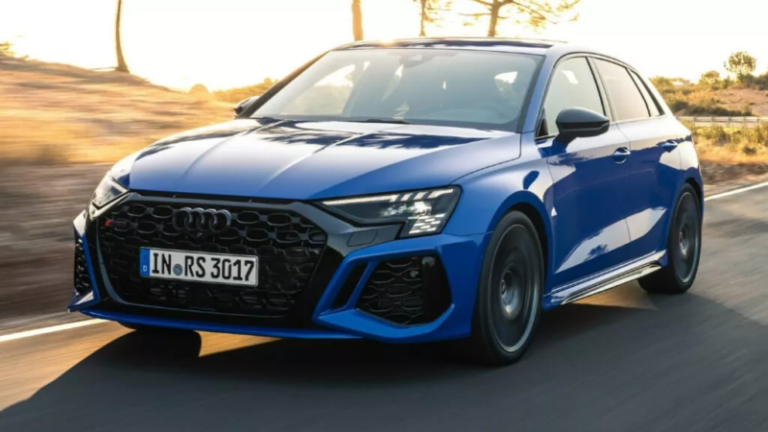 Audi готує до випуску новий швидкий хетч RS 3 (Фото)