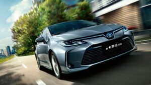 У Китаї почалися продажі нової Toyota Corolla з витратою 4 літри на 100 кілометрів