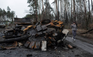 Nexter створить дрон-камікадзе Larinae з дальністю польоту до 80 км, який зможе знищувати танки