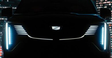 Опубліковано відео електрокросовера Cadillac Escalade IQ, який розсекретять 9 серпня