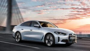 BMW i4 отримає потужнішу версію з повним приводом