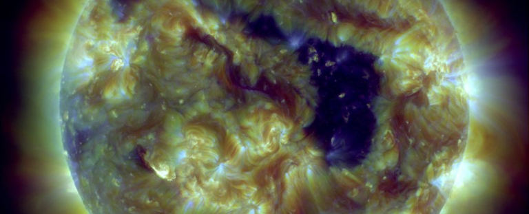 Космічний апарат підлетів досить близько до Сонця, щоб виявити джерело невловимих сонячних вітрів