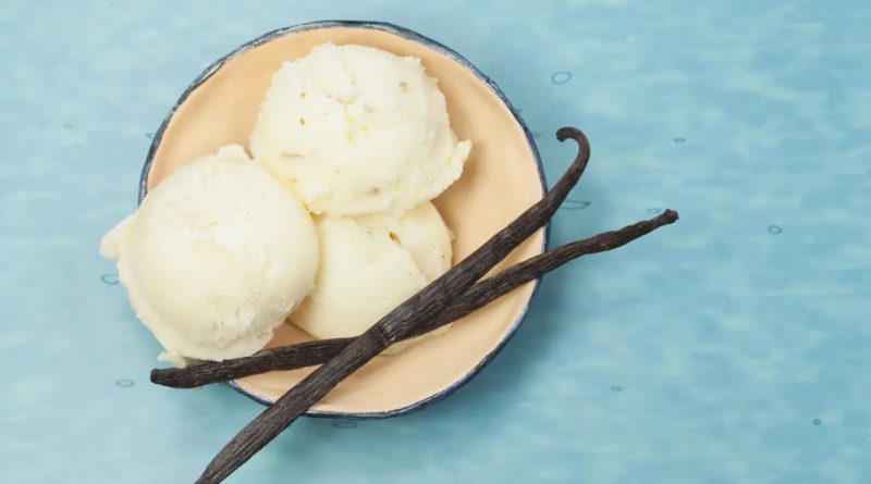 Розкрито таємницю: Яка відмінність між ванільним морозивом та морозивом з ванільною стружкою?