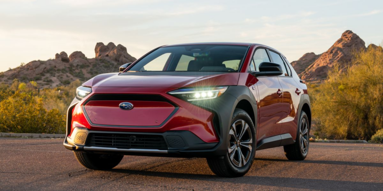 Електричний позашляховик Subaru Solterra успішно пройшов лосиний тест (Відео)