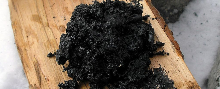 Перша синтетична речовина, можливо, була приготовлена неандертальцями