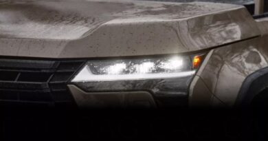 Новий трирядний позашляховик Lexus показали у Мережі
