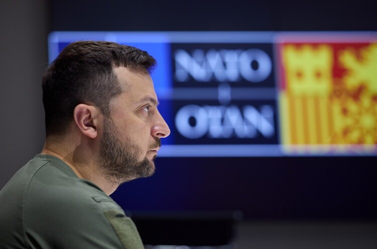 Гнівний твіт Зеленського про членство в НАТО лень не обернувся проти України – Washington Post