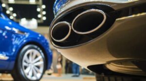 Нове рішення Євросоюзу: Євро-7 відкладається, а виробники зможуть використовувати біопаливо