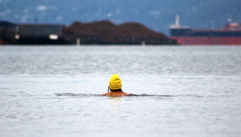Літня жінка втратила пам'ять після купання у холодній воді