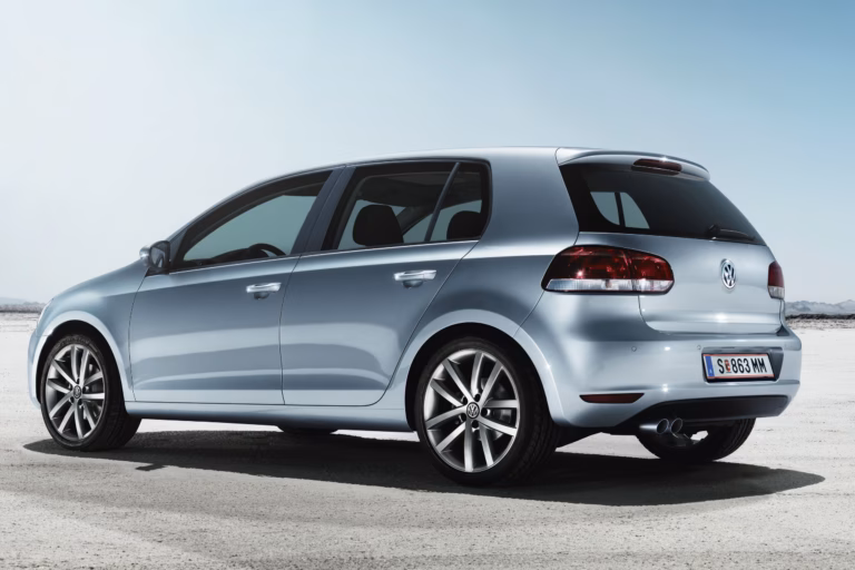 Названо 10 найгірших авто з пробігом: потребують дорогого та тривалого ремонту