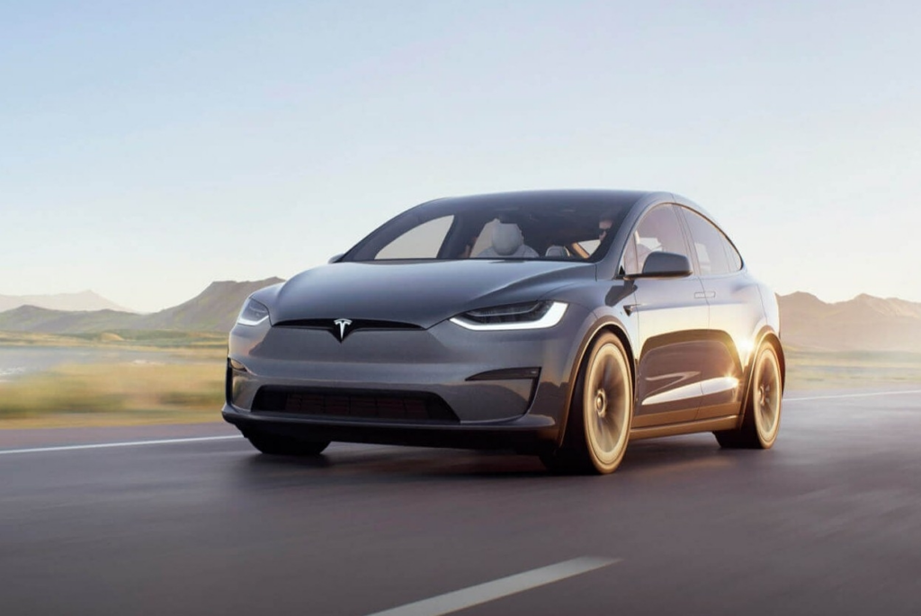Tesla домінує на ринку електромобілів США з часткою 69% у першому півріччі 2023 року