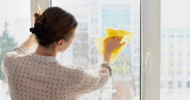 Три прості способи прибрати подряпини на вікнах