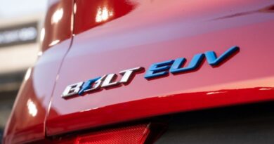 Chevrolet Bolt нового покоління вийде у 2024 році та отримає дешеву батарею