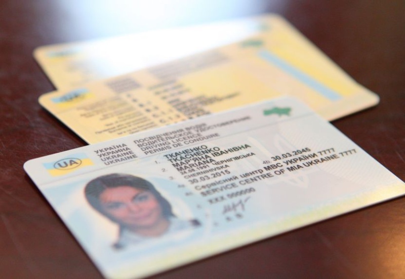 Водіїв змусять перездавати на права – в Україні може з’явитися нова вимога