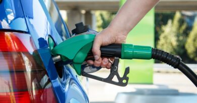 В Україні знову нові ціни на АЗС: скільки тепер коштує бензин, ДП та газ