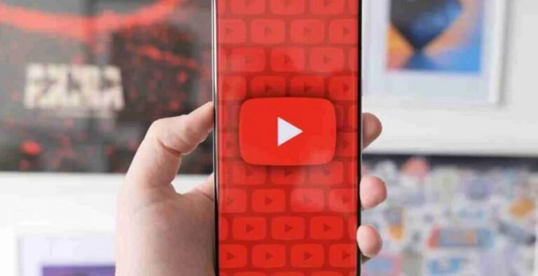 Google почала роздавати користувачам YouTube непотрібні нагороди