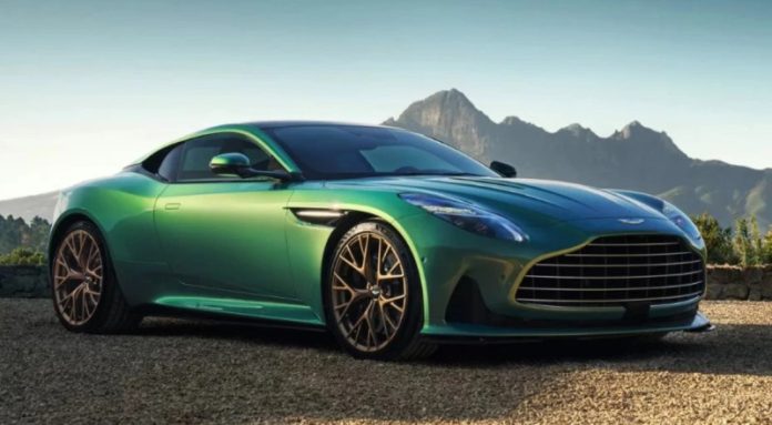 Компанія Aston Martin анонсувала дебют нової моделі: це може бути кабріолет DB12 Volante