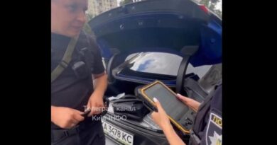 В Україні почали забирати авто на штрафмайданчик через гучний вихлоп