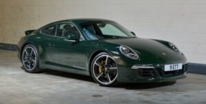 На аукціоні продають унікальний спорткар Porsche (Фото)