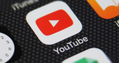 YouTube почав тестувати короткий переказ відео до відтворення